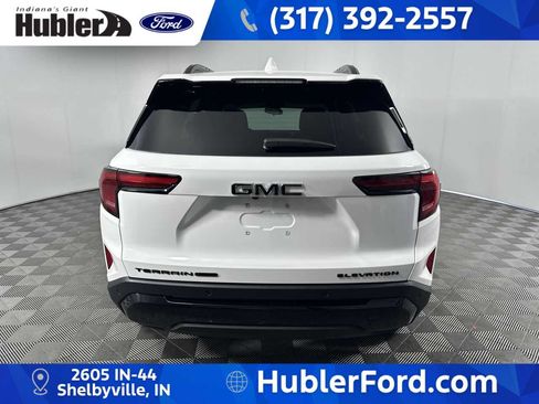 Used 2026 GMC Terrain Elevation w/ Elevation Premium Package AWD/4WD image 7