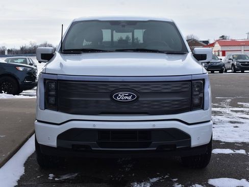 Used 2024 Ford F150 Lightning Lariat image 8