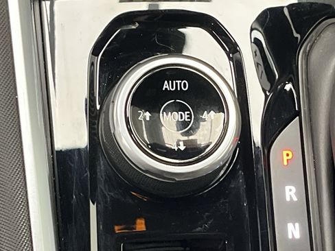 Certified 2023 Chevrolet Colorado Z71 w/ Z71 Convenience Package 2 image 16