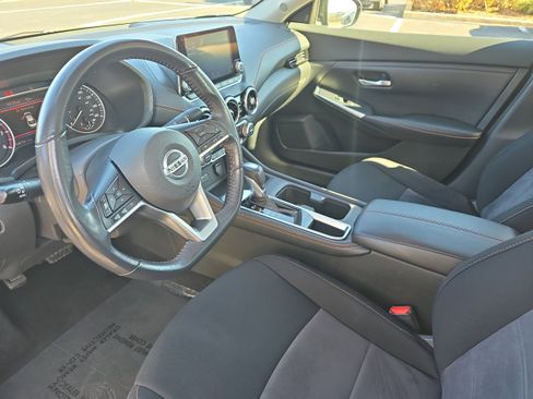 Used 2022 Nissan Sentra SR image 17