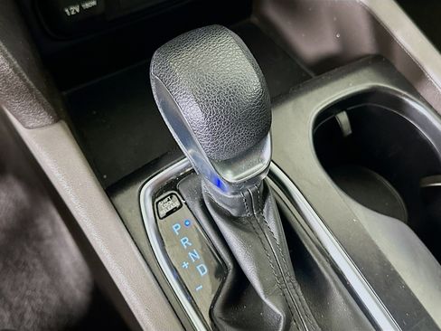 Used 2020 Hyundai Santa Fe SE image 23