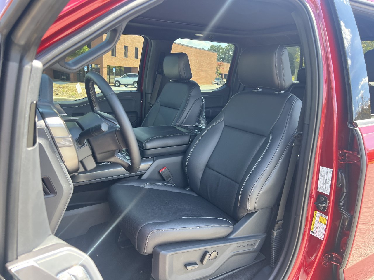 New 2026 Ford F150 Lariat AWD/4WD image 18