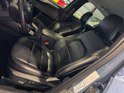 Used 2025 Ford Escape Platinum AWD/4WD image 6