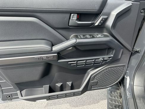 New 2026 Toyota 4Runner TRD Off-Road Premium AWD/4WD image 14