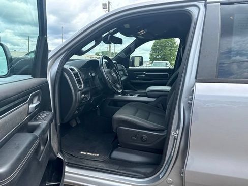 Used 2019 RAM 1500 Big Horn AWD/4WD image 9