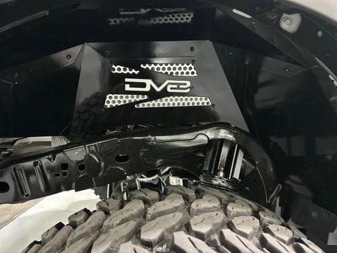 Used 2022 Ford Bronco Outer Banks w/ Sasquatch Package AWD/4WD image 9