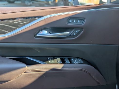 Used 2023 Cadillac Escalade ESV V w/ Heavy-Duty Trailer Package image 15