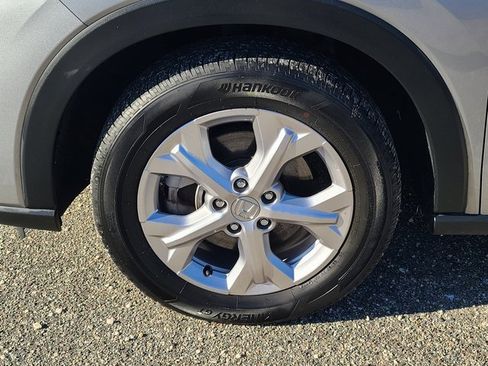 Certified 2023 Honda HR-V LX image 28