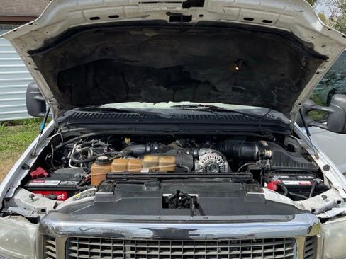 Used 2002 Ford Excursion Limited image 9