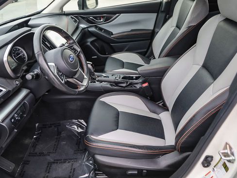 Used 2019 Subaru Crosstrek 2.0i Limited w/ Moonroof Package w/Navigation AWD/4WD image 17