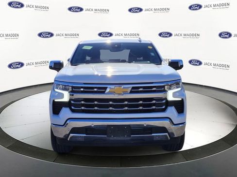 Used 2023 Chevrolet Silverado 1500 LTZ image 8