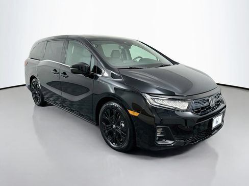 Certified 2026 Honda Odyssey Sport-L image 3