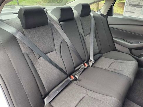 Used 2023 Honda Accord LX image 15