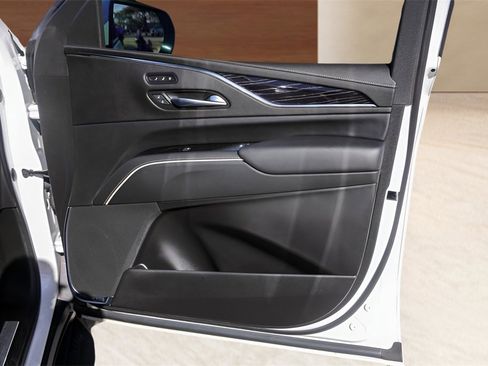 Certified 2023 Cadillac Escalade Sport image 29