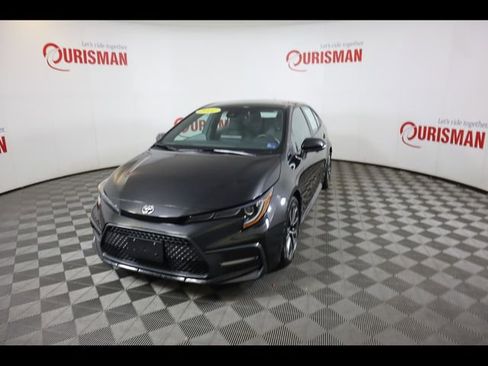 Used 2022 Toyota Corolla SE w/ Carpet Mat Package (TMS) FWD image 2