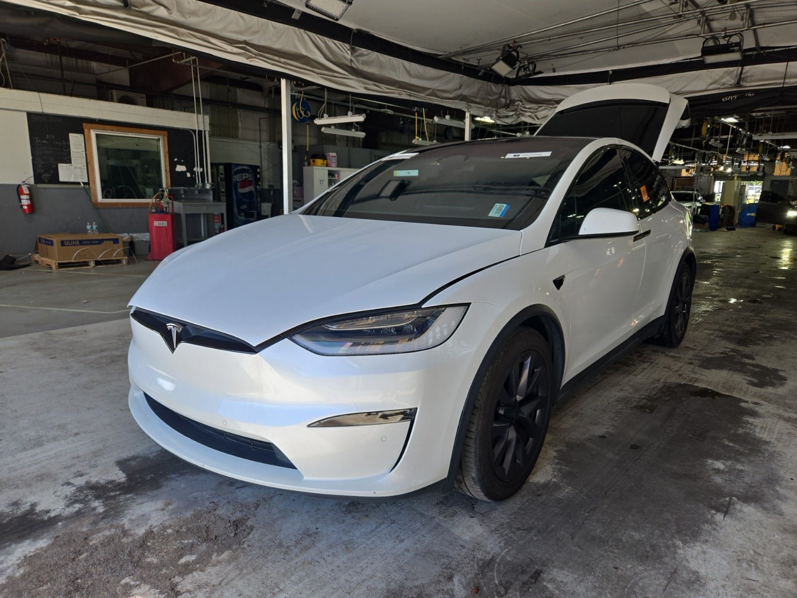 Used 2022 Tesla Model X AWD/4WD image 9