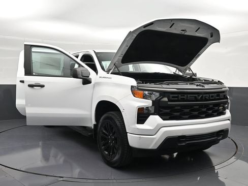 Used 2023 Chevrolet Silverado 1500 Custom RWD image 32