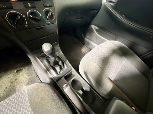 Used 2007 Toyota Corolla S image 25