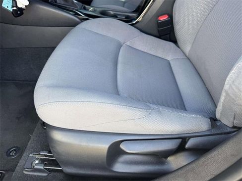 Used 2020 Toyota Corolla SE image 17