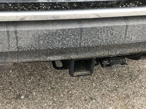 Used 2020 GMC Terrain SLT w/ GMC Pro Grade Package image 4