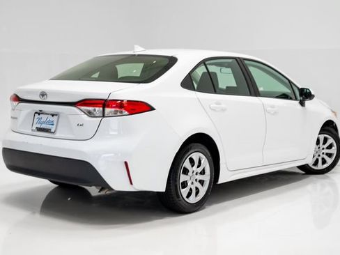 Used 2024 Toyota Corolla LE FWD image 29