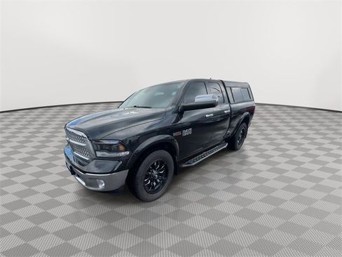 Used 2017 RAM 1500 Laramie w/ Convenience Group image 3