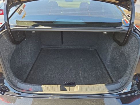 Used 2023 Volkswagen Jetta SEL image 29