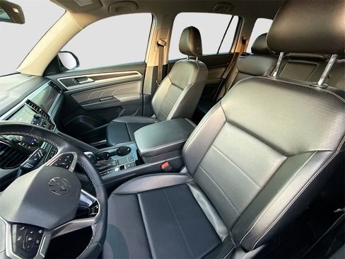 Used 2022 Volkswagen Atlas SE image 19