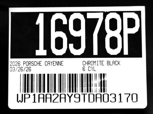 New 2026 Porsche Cayenne image 28