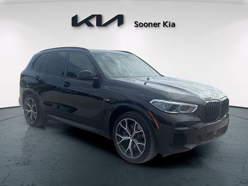 Used 2022 BMW X5 xDrive45e w/ M Sport Package AWD/4WD image 8