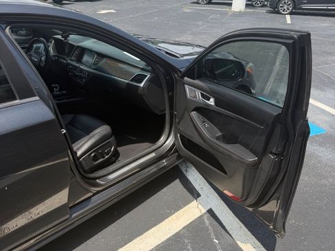 Used 2019 Genesis G80 3.3T Sport RWD image 28