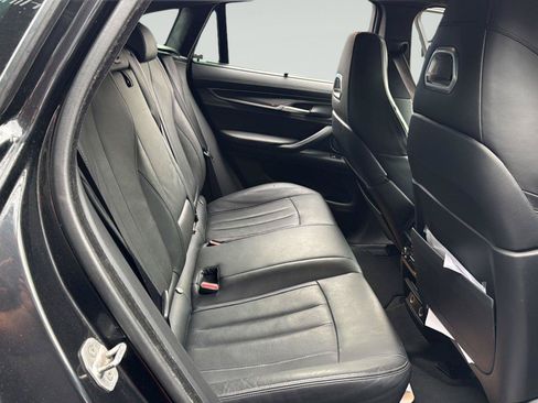 Used 2017 BMW X6 M AWD/4WD image 31