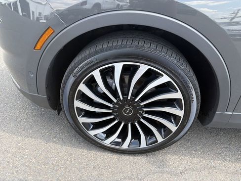 Certified 2023 Lincoln Nautilus Black Label AWD/4WD image 30