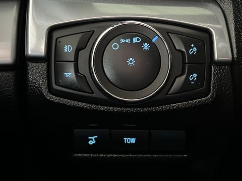 Used 2019 Ford Explorer Sport w/ Equipment Group 401A AWD/4WD image 43