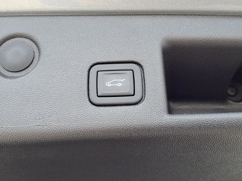 Certified 2024 Chevrolet Equinox LT w/ LPO, Floor Liner Package image 13