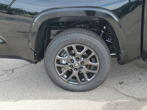 New 2026 Toyota Tundra Platinum AWD/4WD image 5