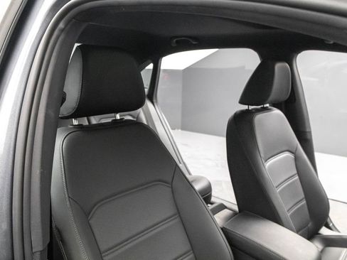 Certified 2022 Volkswagen Passat 2.0T R-Line image 35