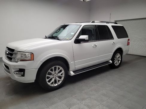 Used 2016 Ford Expedition Limited RWD image 2