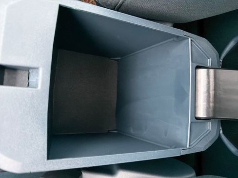 New 2025 Ford Maverick XLT w/ Equipment Group 301A image 25