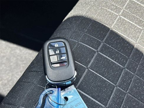 Used 2026 Honda HR-V Sport image 30