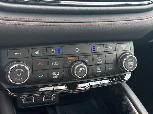 Used 2024 Dodge Durango R/T AWD/4WD image 22