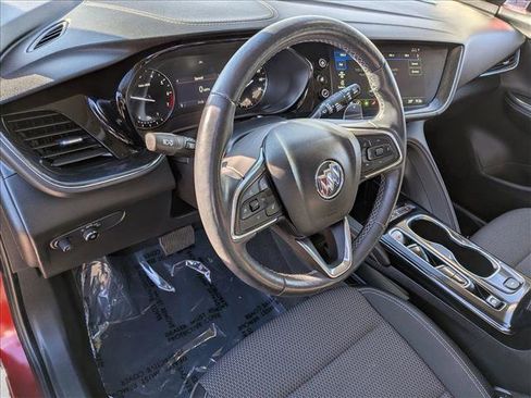 Used 2022 Buick Envision Preferred image 10