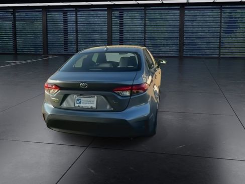 Used 2024 Toyota Corolla LE image 8
