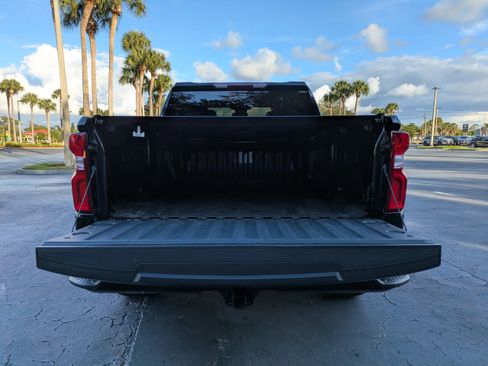 Used 2022 Chevrolet Silverado 1500 RST image 11