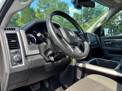 Used 2016 RAM 1500 Big Horn AWD/4WD image 17