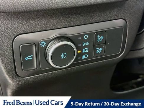 Used 2022 Ford Escape SEL AWD/4WD image 15