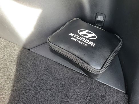 Used 2022 Hyundai Tucson SEL image 8