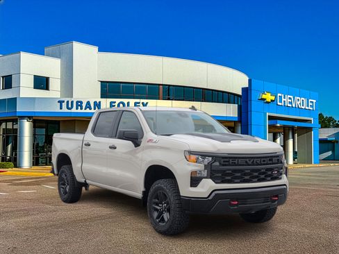New 2026 Chevrolet Silverado 1500 Custom Trail Boss AWD/4WD image 9