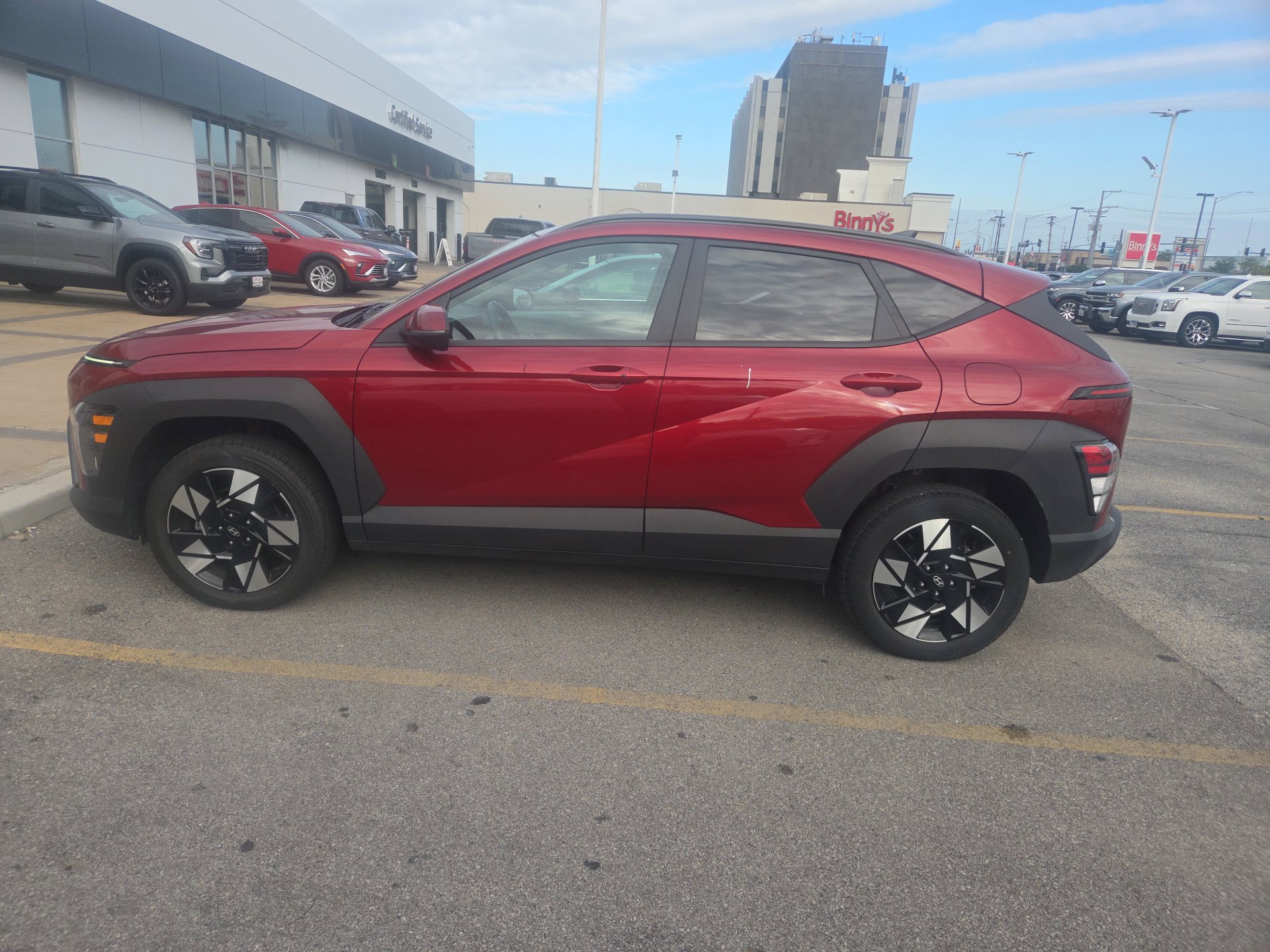 Used 2025 Hyundai Kona SEL AWD/4WD image 10