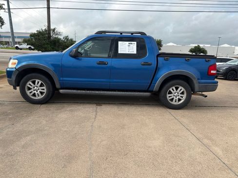 Used 2010 Ford Explorer Sport Trac XLT RWD image 4